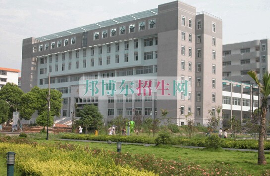 南華大學醫(yī)學院