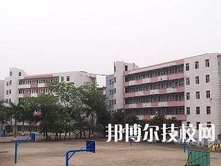 安龍職業(yè)技術(shù)學(xué)校2020年宿舍條件