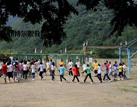 黃山旅游管理學(xué)校怎么樣、好不好