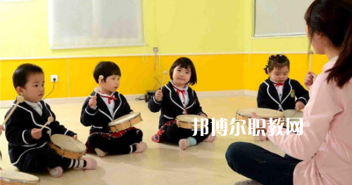 貴州2020年有哪些收幼師學(xué)校的大專