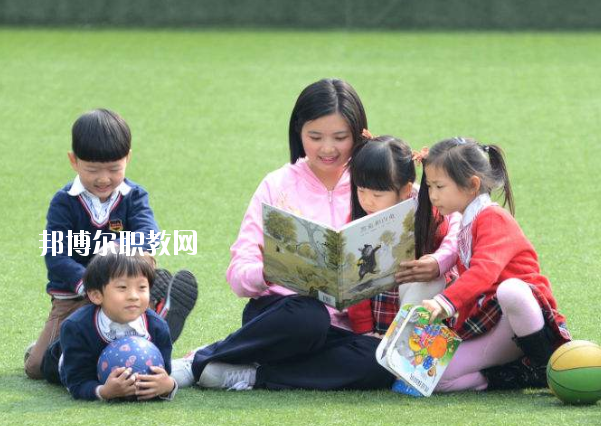 湖北2020年初中生可以考什么幼師學(xué)校