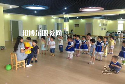 成都2021年初中生能讀的幼師學(xué)校