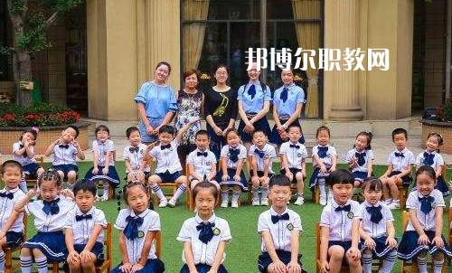 重慶2021年讀幼師學(xué)校哪個專業(yè)好