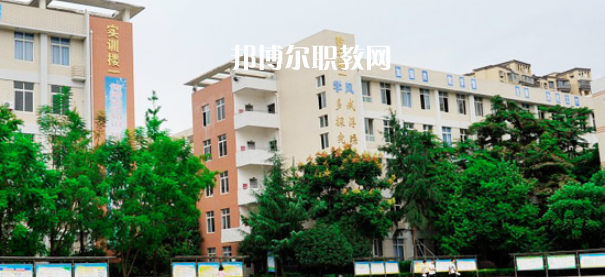 四川省簡(jiǎn)陽(yáng)市高級(jí)職業(yè)中學(xué)2022年宿舍條件