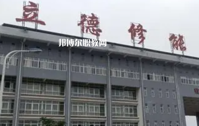 貴州興仁民族職業(yè)技術(shù)學(xué)校2022年報(bào)名條件、招生要求、招生對(duì)象