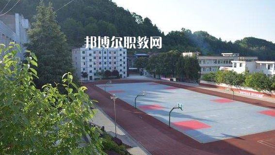 平昌縣西興職業(yè)中學(xué)2022年怎么樣、好不好