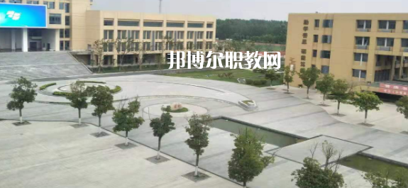 2023江蘇省淮陰中等專業(yè)學(xué)校多少錢 江蘇省淮陰中等專業(yè)學(xué)校各專業(yè)學(xué)費(fèi)收費(fèi)標(biāo)準(zhǔn)