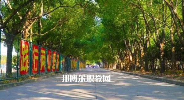 2023安吉上墅私立職業(yè)高級中學多少錢 安吉上墅私立職業(yè)高級中學各專業(yè)學費收費標準